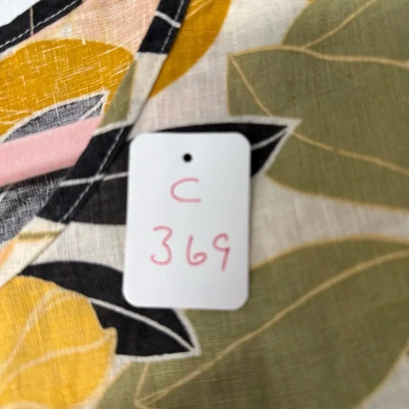 Rachel Zoe Women's S/S 100% Linen Floral Shirt Top sz 1X - Picture 9 of 10